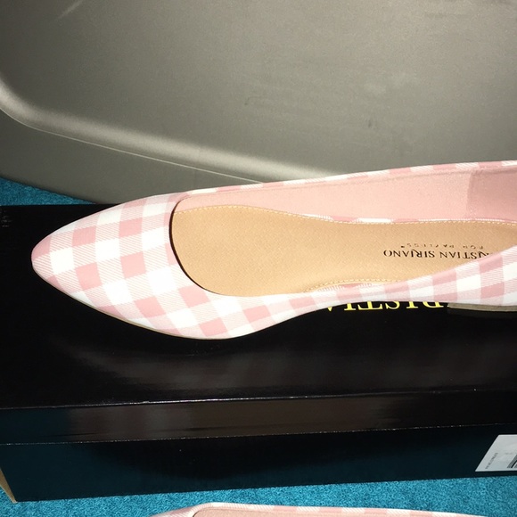 Sooo cute NWT shoes pink and Rose comfortable - Picture 2 of 4
